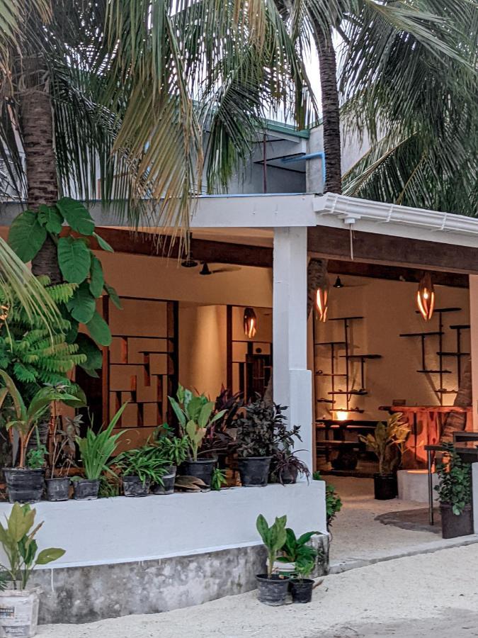 Dhoadhi Retreat Hotel Тулусдоо Екстериор снимка