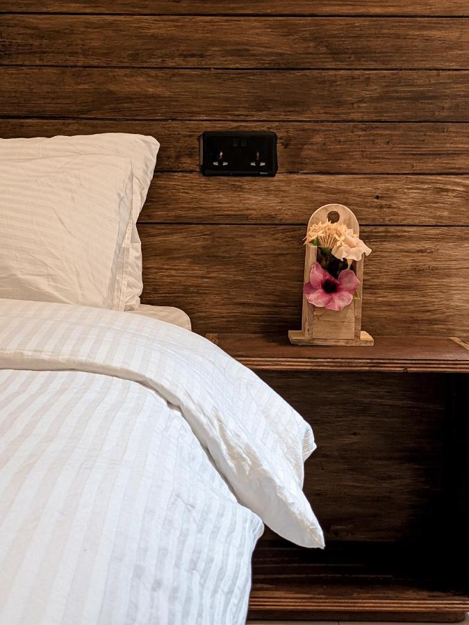 Dhoadhi Retreat Hotel Тулусдоо Екстериор снимка